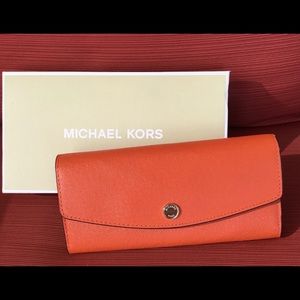 Michael Kors Saffiano envelope style wallet